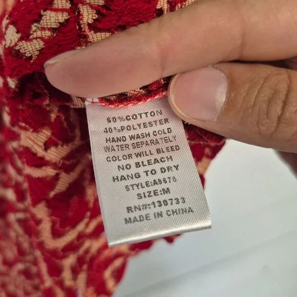 Umgee Womens M Red Geometric Lace Neck Blouse Night out/ Beach vibe/Swim coverup - Picture 4 of 5